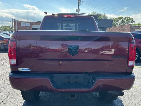 Used 2018 RAM 2500 Big Horn w/ Sport Appearance Group AWD/4WD image 7