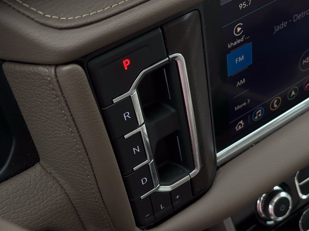 Used 2021 GMC Yukon XL Denali w/ Denali Ultimate Package AWD/4WD image 68