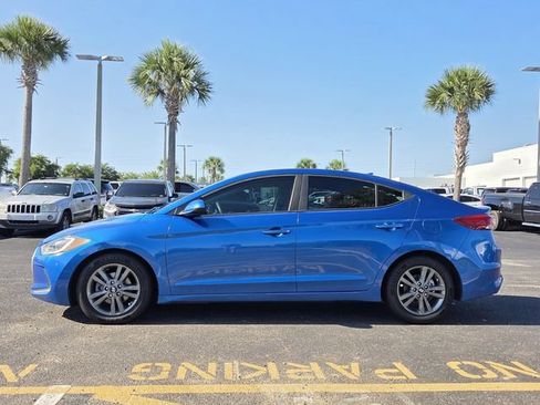 Used 2018 Hyundai Elantra SEL FWD image 3