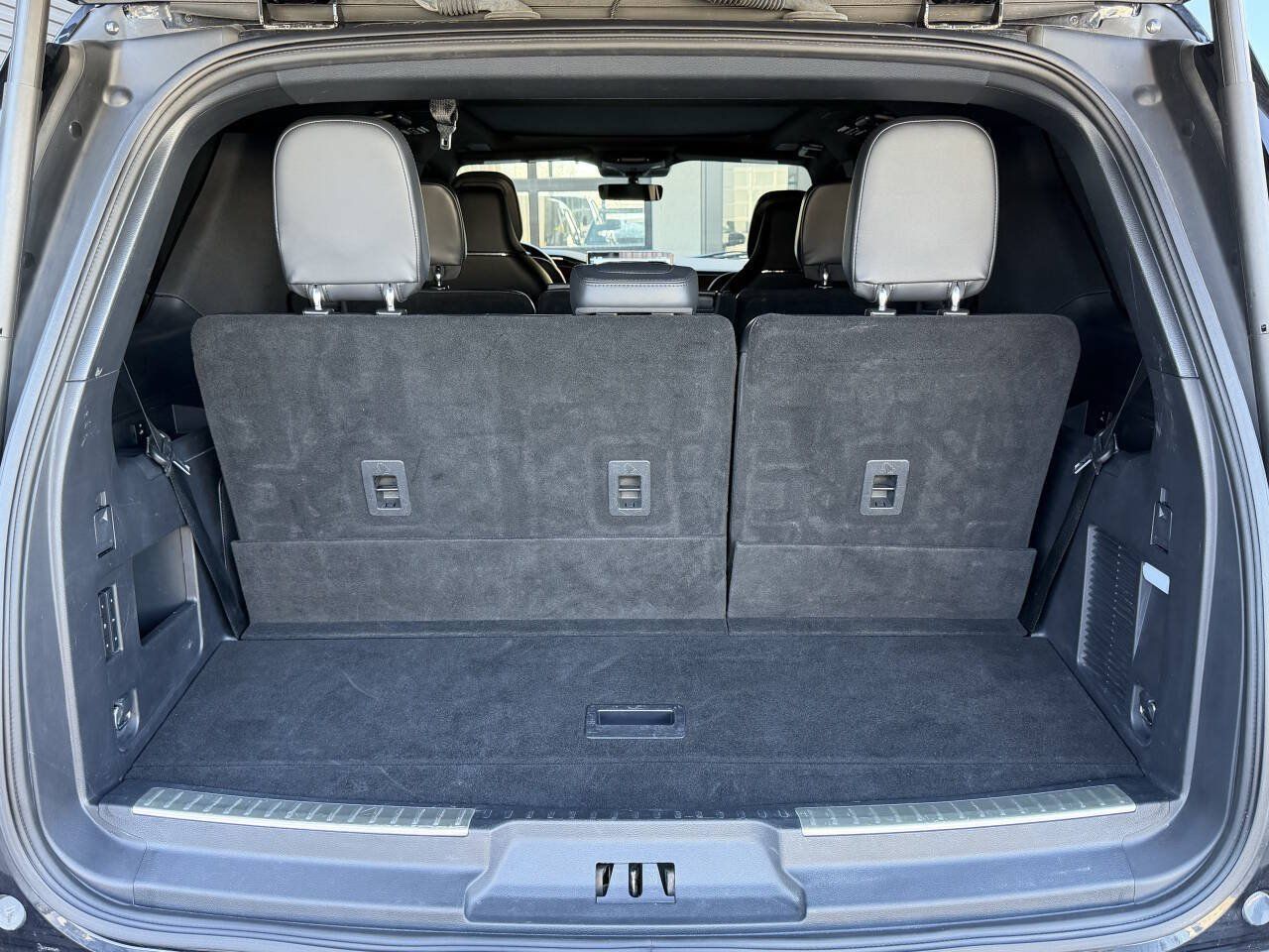 Used 2022 Lincoln Navigator Reserve AWD/4WD image 38