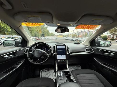 Used 2021 Ford Edge SEL w/ Convenience Package AWD/4WD image 17