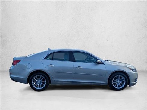 Used 2013 Chevrolet Malibu LT w/ Power Convenience Package FWD image 4