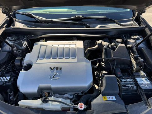 Used 2017 Lexus ES 350 w/ Navigation System Package image 36