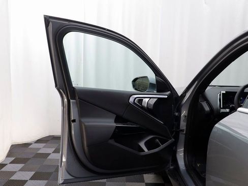 New 2026 BMW X3 xDrive30 w/ Premium Package image 5