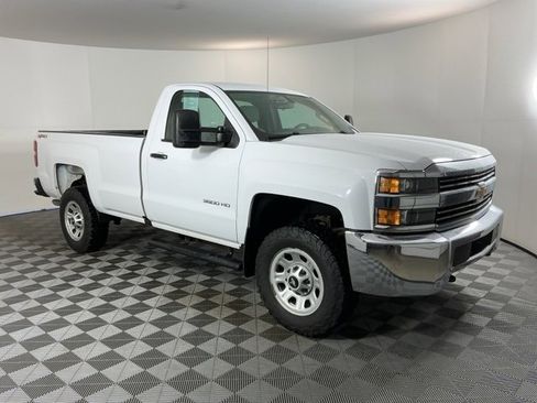 Used 2016 Chevrolet Silverado 3500 W/T w/ Snow Plow Prep Package image 3