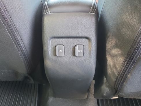 Used 2024 Nissan Kicks SR FWD image 14
