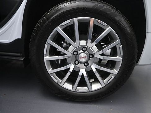 New 2026 GMC Terrain Denali image 13