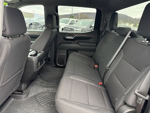 Used 2024 Chevrolet Silverado 1500 RST w/ Z71 Off-Road Package image 13