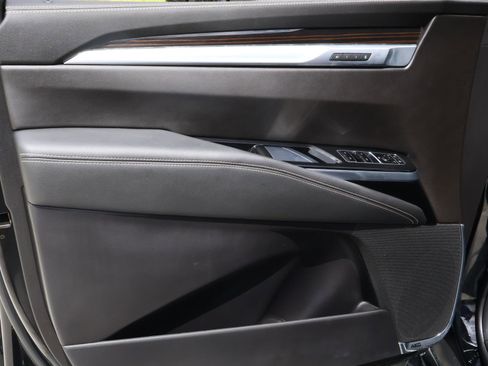 Used 2026 Cadillac Escalade 2WD w/ LPO, Floor Liner Package image 20