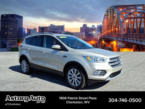 Used 2017 Ford Escape Titanium AWD/4WD image 1