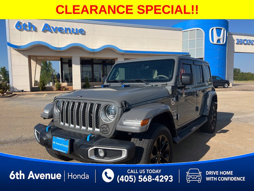 Used 2023 Jeep Wrangler Unlimited Sahara w/ Cold Weather Group AWD/4WD image 1