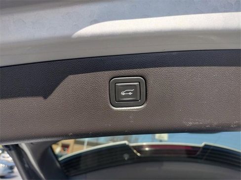 Used 2021 Chevrolet Blazer LT w/ Redline Edition image 10