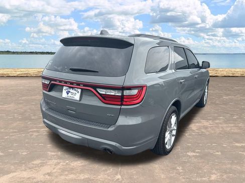 Used 2024 Dodge Durango GT RWD image 9