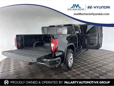 Used 2021 GMC Sierra 1500 SLT w/ SLT Premium Package image 14
