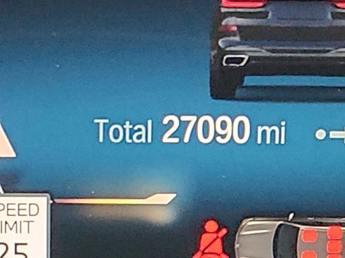 Certified 2023 BMW X7 xDrive40i w/ Executive Package image 18