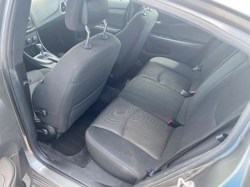 Used 2013 Dodge Avenger SE FWD image 16