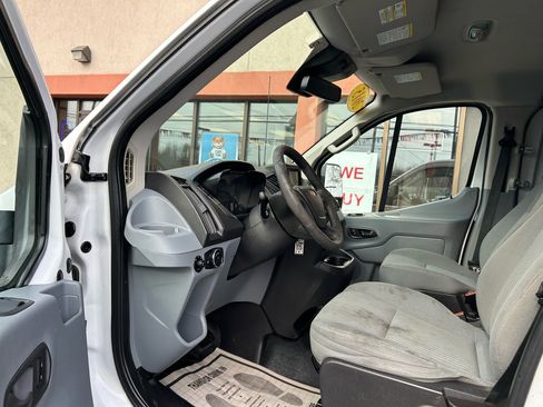 Used 2015 Ford Transit 250 130 Low Roof image 10