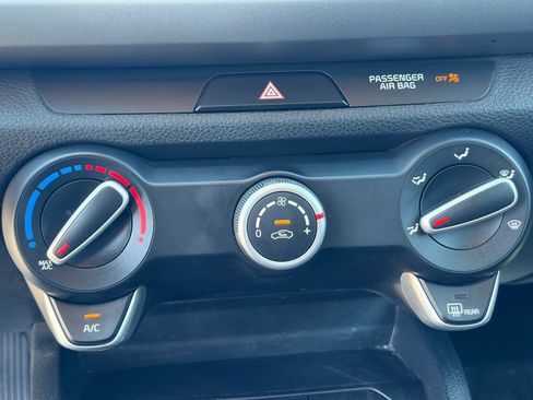 Certified 2020 Kia Rio S image 25