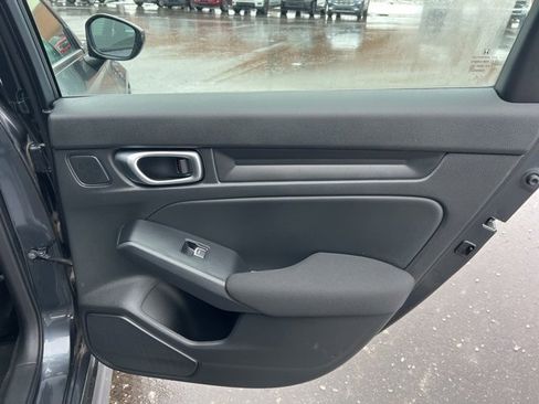 Used 2024 Honda Civic Sport image 12