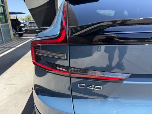 Used 2023 Volvo C40 P8 Recharge Ultimate AWD/4WD image 14