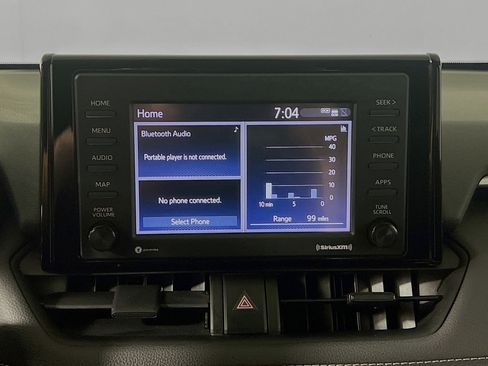 Used 2021 Toyota RAV4 XLE w/ Convenience Package FWD image 27