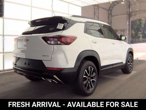 Used 2023 Chevrolet TrailBlazer ACTIV w/ Convenience Package FWD image 8