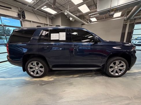Used 2020 Chevrolet Tahoe LT w/ Luxury Package AWD/4WD image 33