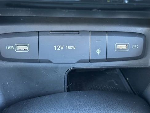 Used 2023 Hyundai Santa Cruz SEL Premium image 25