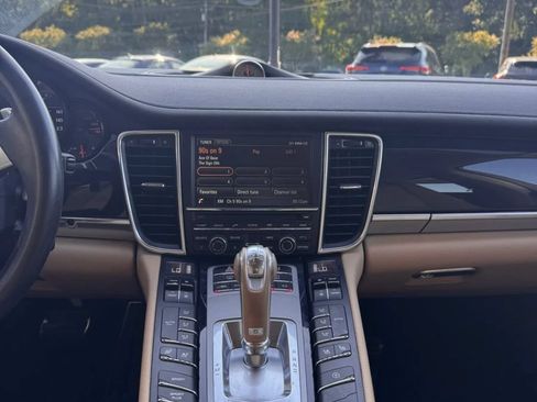 Used 2015 Porsche Panamera 4 AWD/4WD image 8