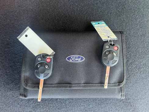 Used 2018 Ford Escape SEL image 31