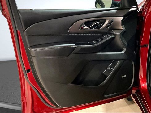 Used 2022 Chevrolet Traverse Premier w/ LPO, Floor Liner Package image 24