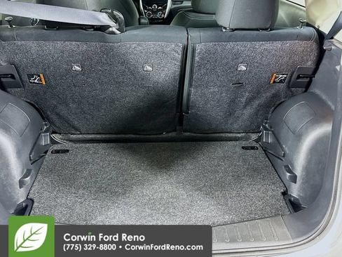 Used 2016 Nissan Versa Note SV FWD image 23