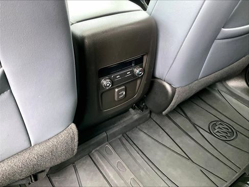 Used 2023 Buick Enclave Essence w/ Experience Buick Package image 29