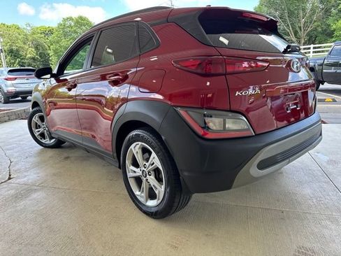Used 2022 Hyundai Kona SEL w/ Convenience Package AWD/4WD image 8