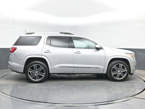 Used 2017 GMC Acadia Denali FWD image 11