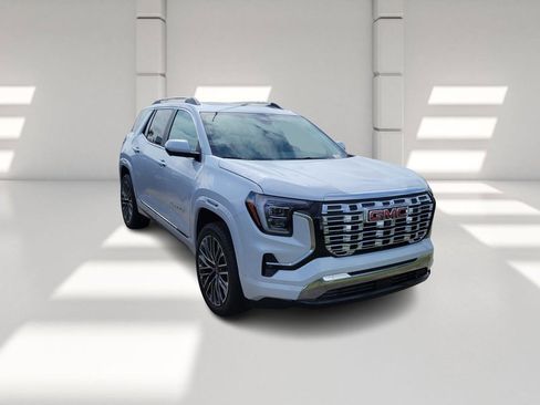 New 2026 GMC Terrain Denali w/ LPO, Floor Liner Package AWD/4WD image 3