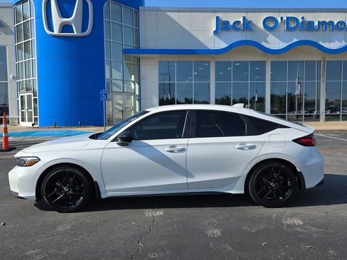 New 2026 Honda Civic Sport image 4