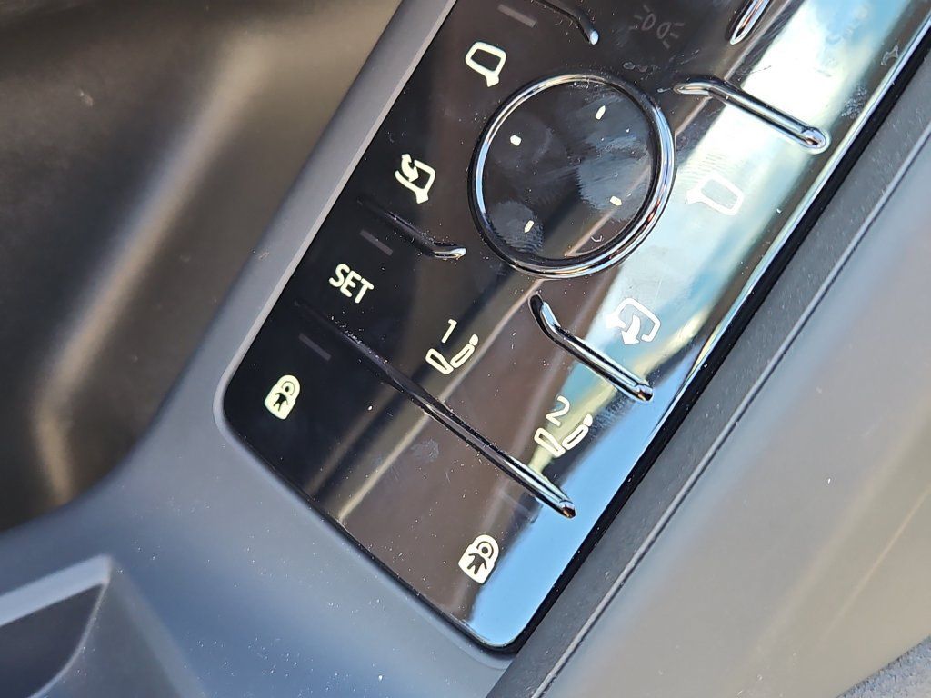 New 2026 Audi SQ5 Premium Plus AWD/4WD image 14
