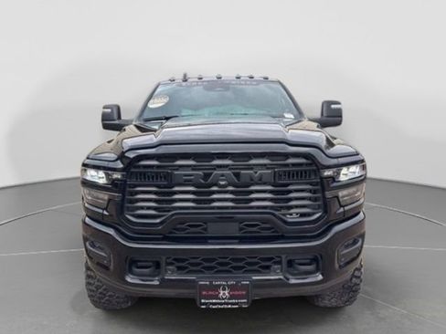 New 2026 RAM 2500 Big Horn AWD/4WD image 12