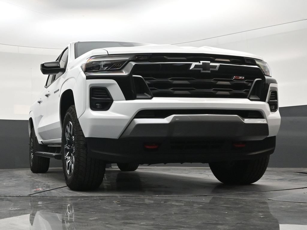 Used 2026 Chevrolet Colorado Z71 AWD/4WD image 26