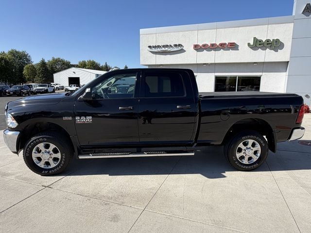 Used 2016 RAM 3500 Tradesman w/ Chrome Appearance Group AWD/4WD image 5