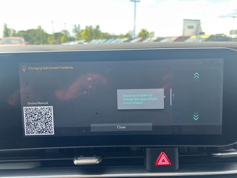 Used 2025 Kia Carnival SX image 16