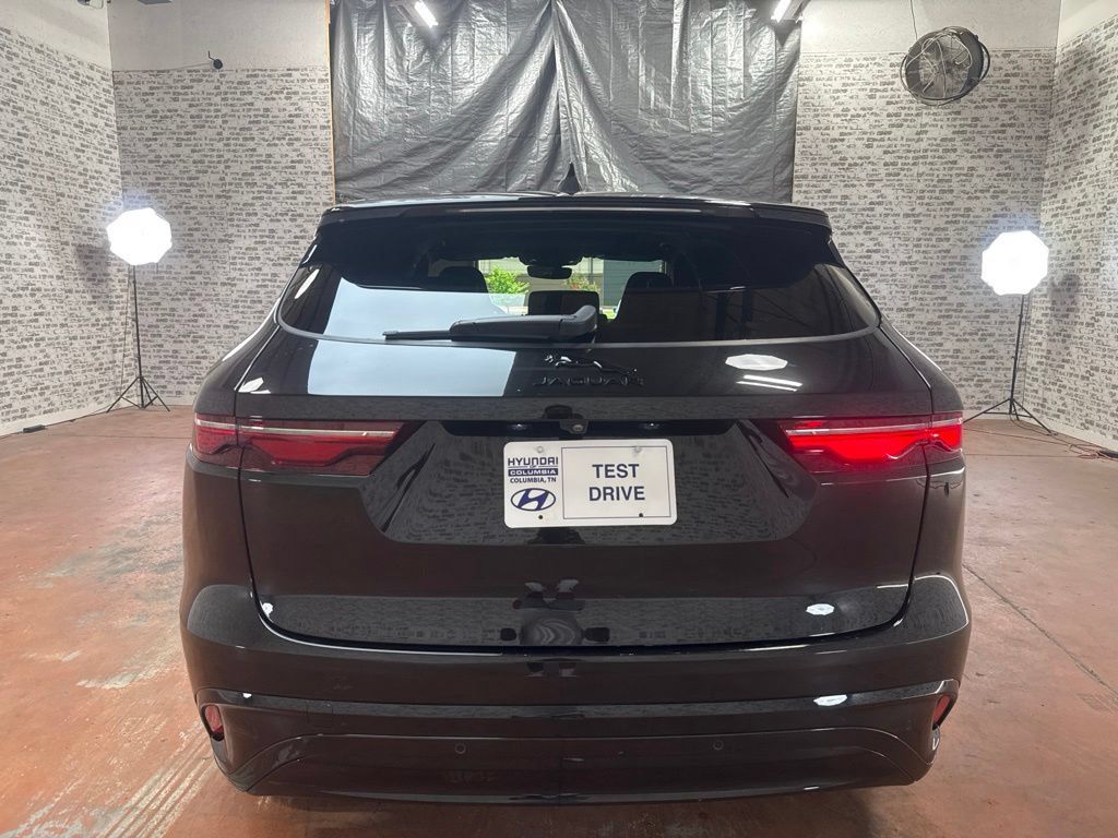 Used 2025 Jaguar F-PACE R-Dynamic S AWD/4WD image 6