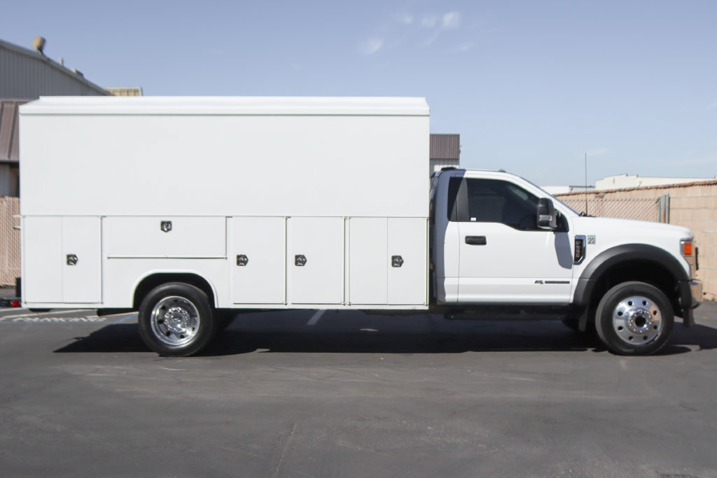 Used 2022 Ford F550 2WD Regular Cab Super Duty image 11