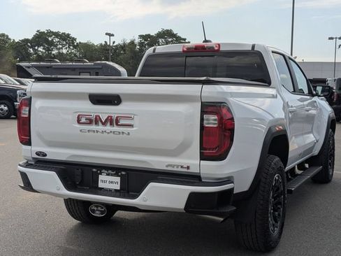 Used 2026 GMC Canyon AT4 w/ Technology Plus Package AWD/4WD image 3
