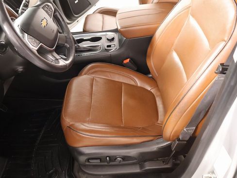 Used 2019 Chevrolet Traverse High Country image 11