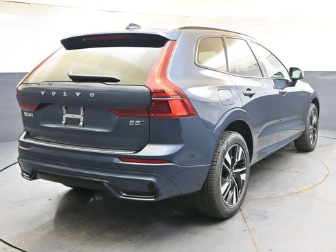 New 2026 Volvo XC60 B5 Plus w/ Protection Package Premier AWD/4WD image 5