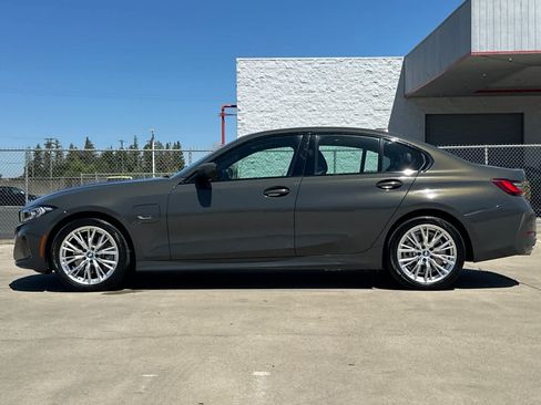 Used 2023 BMW 330e xDrive w/ Premium Package AWD/4WD image 6