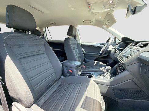 Used 2024 Volkswagen Tiguan S FWD image 17