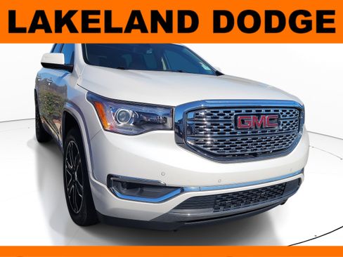 Used 2019 GMC Acadia Denali w/ Technology Package image 1